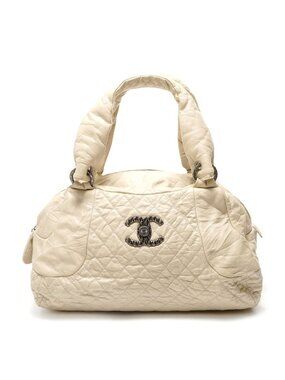 Chanel Shoulder Bag Leather Quilted CC Logo